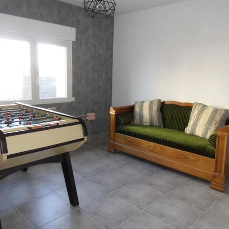 Roujan Logement Entre Mer Et Montagne מראה חיצוני תמונה