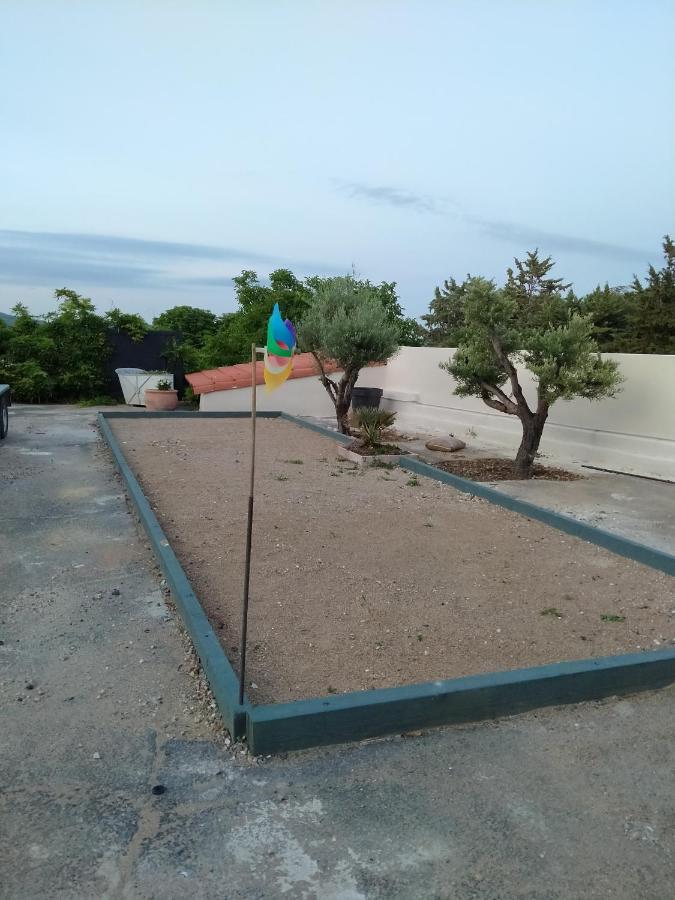 Roujan Logement Entre Mer Et Montagne מראה חיצוני תמונה